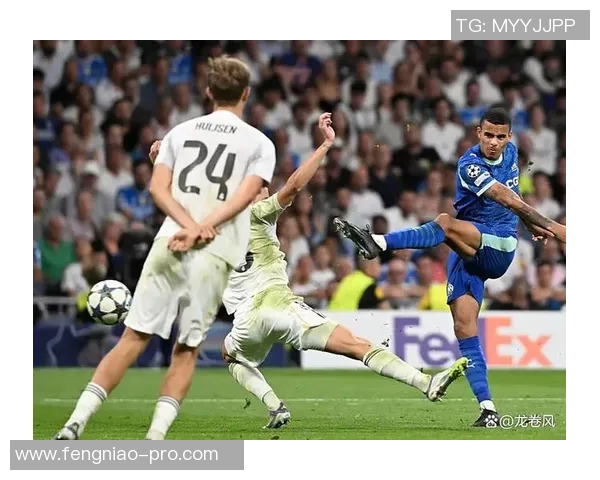 波尔图逆转马竞绝杀瞬间引发争议判罚全场沸腾